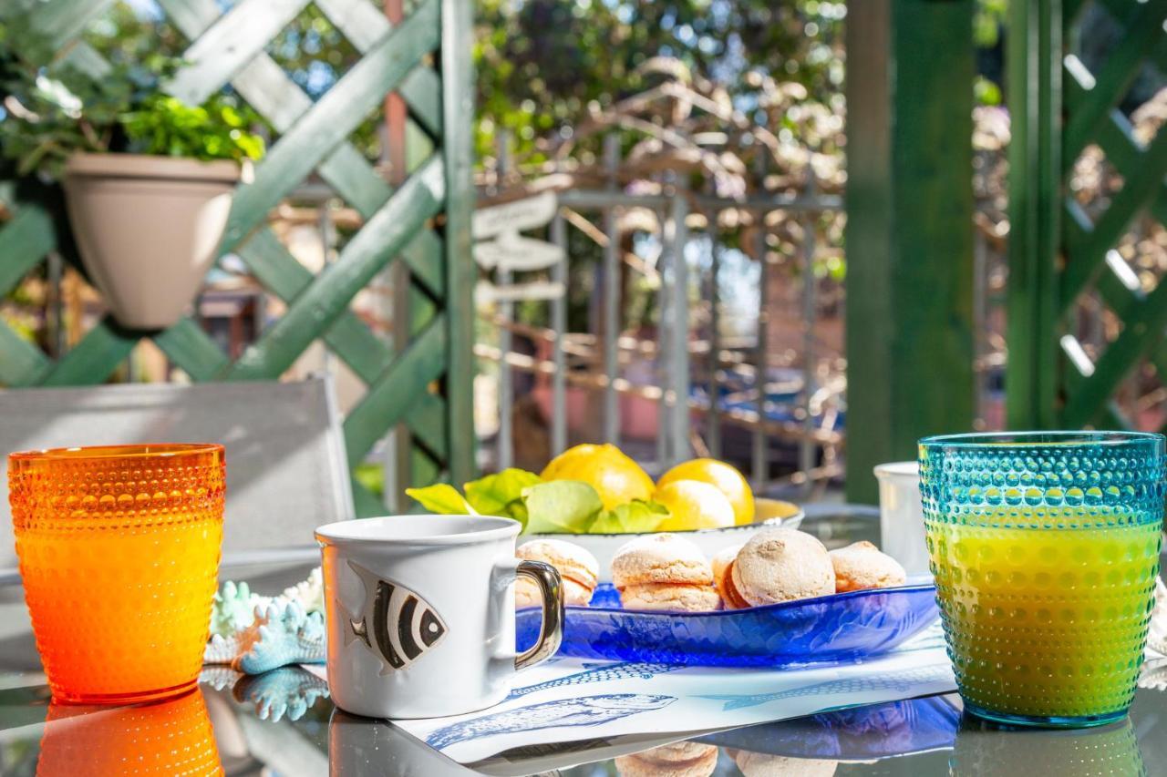 산타마리아나바레제 Casa Perla Marina 빌라 외부 사진